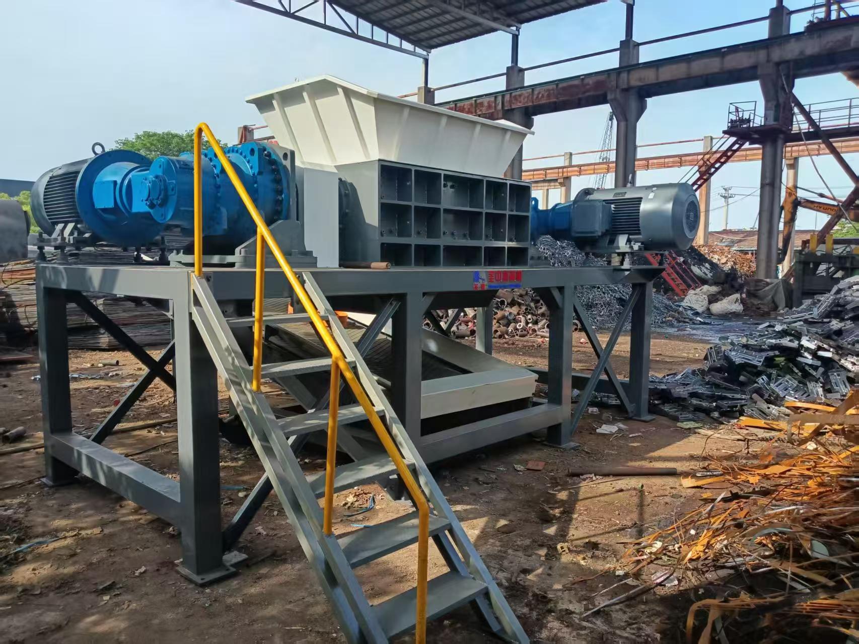 DIY Waste Shredder Fabrication: Build Your Own Recycling Machine