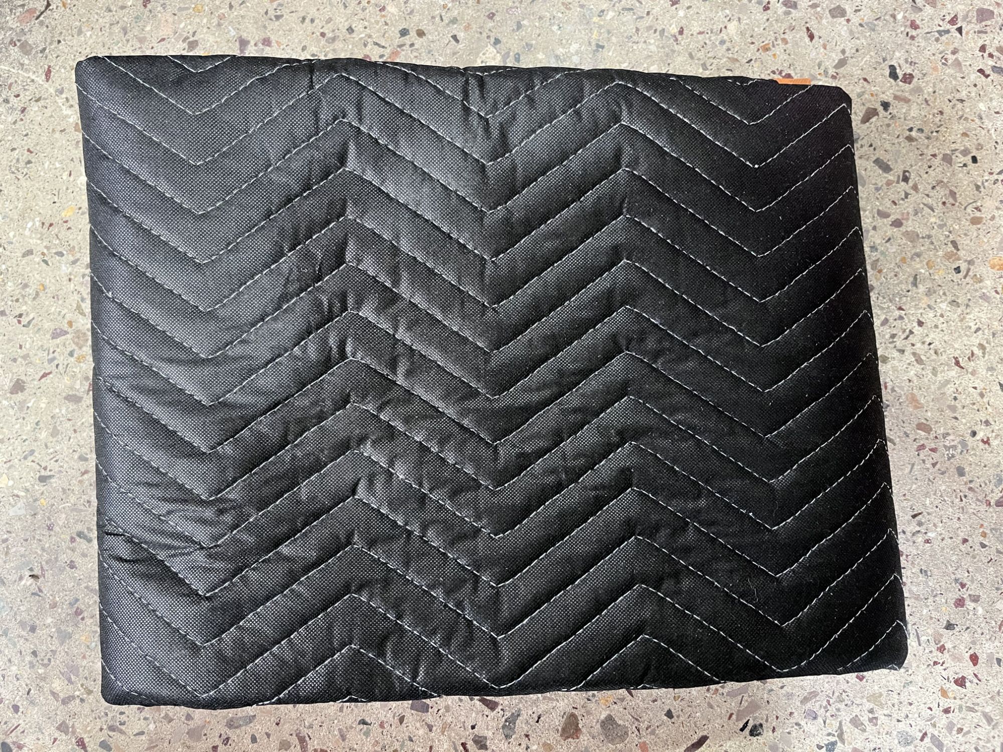 OEM Non-woven Moving Blankets: Essential Protection for Every Move